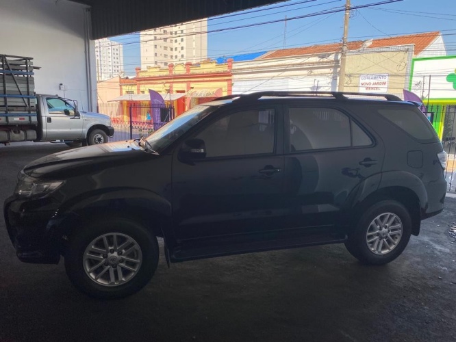 Hilux SW4 -2014/215